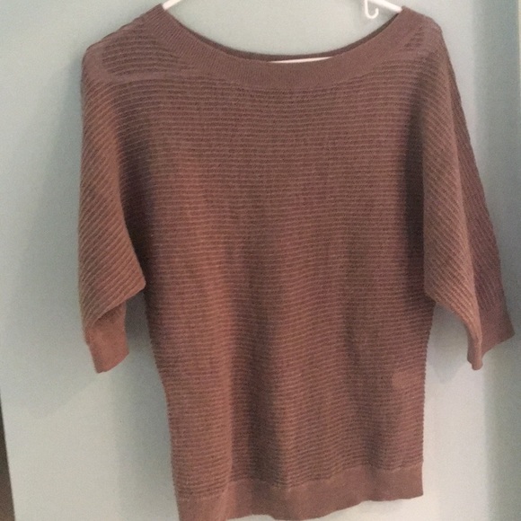 Brown mesh-type fabric brown sweater - Picture 2 of 2